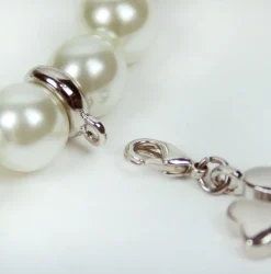 Charms Magnet Armband Weiß