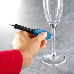 Flüssigkunststoff mit UV-Licht 