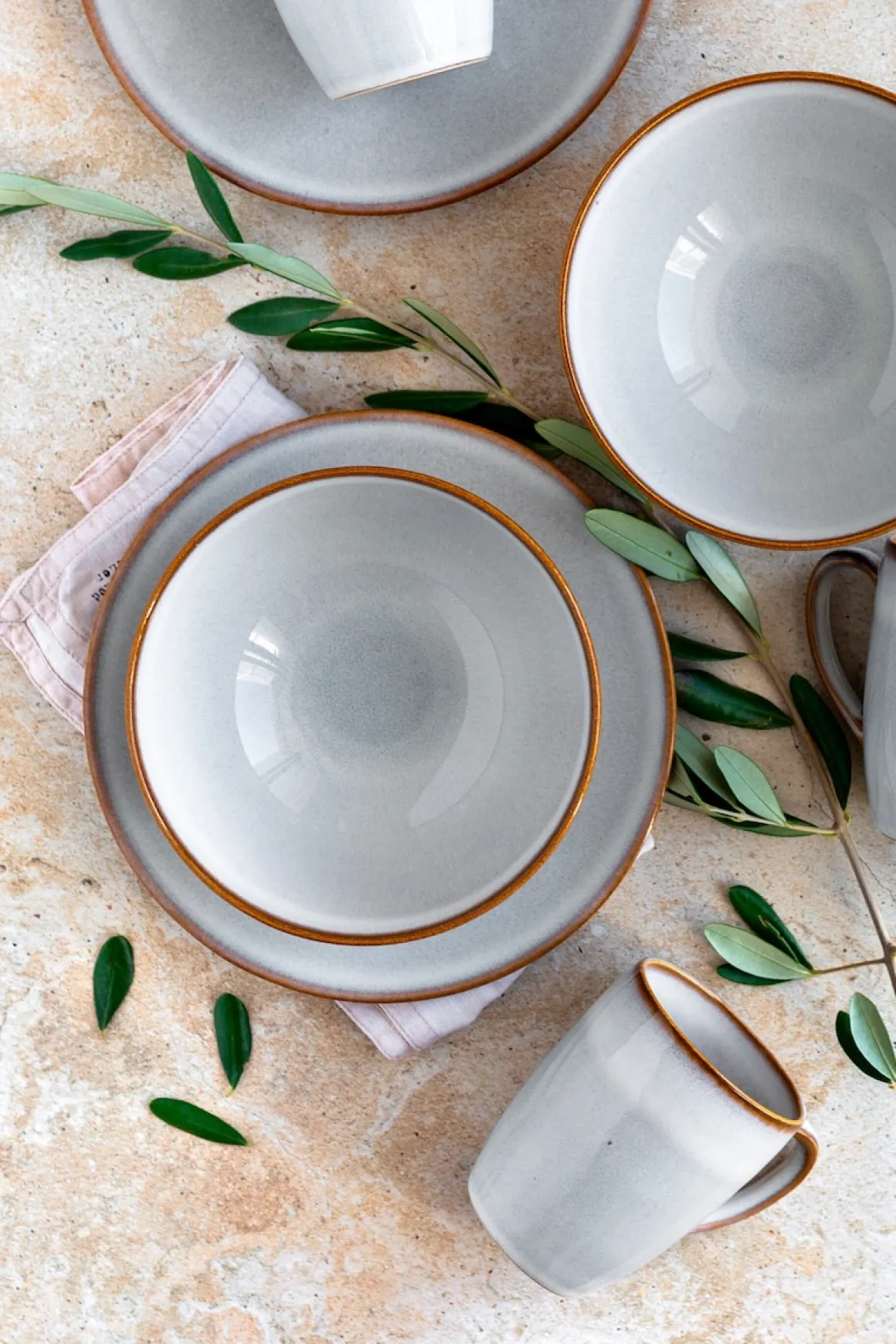 Tafelservice, Steinzeug Smoky's Weiß